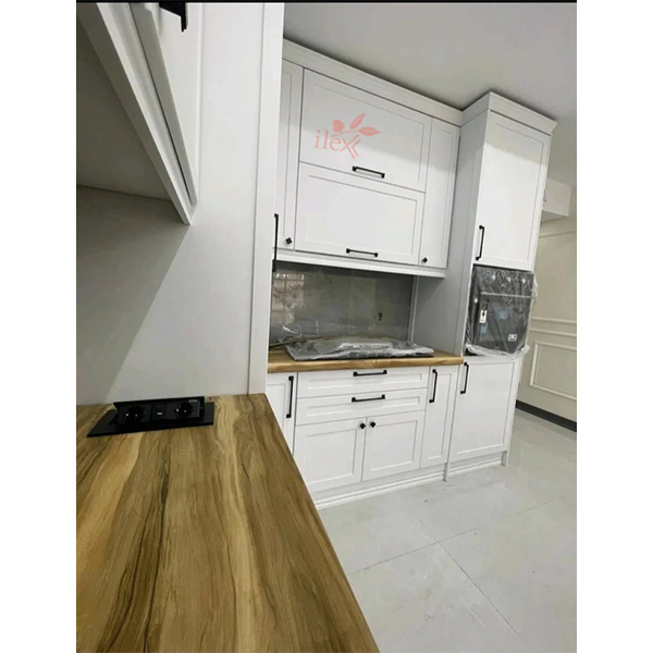 کابینت آشپزخانه نیوکلاسیک باصفحه بلوط کدR ۲۰۵ مدل 009